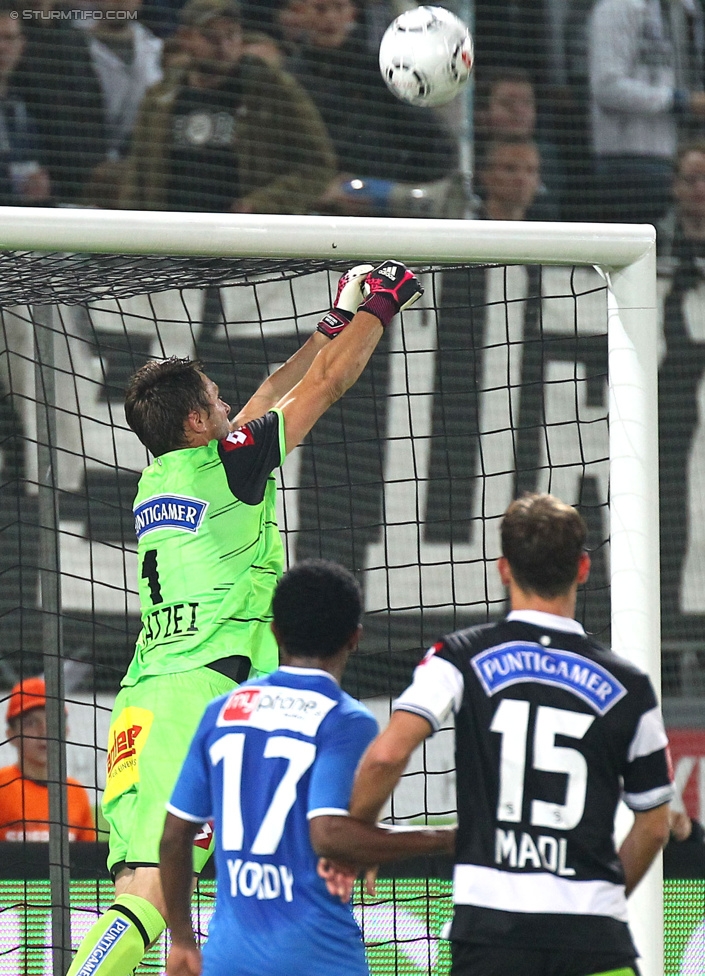 Sturm Graz - Groedig
Oesterreichische Fussball Bundesliga, 11. Runde, SK Sturm Graz - SV Groedig, Stadion Liebenau Graz, 04.10.2014. 

Foto zeigt Christian Gratzei (Sturm) und Michael Madl (Sturm)
