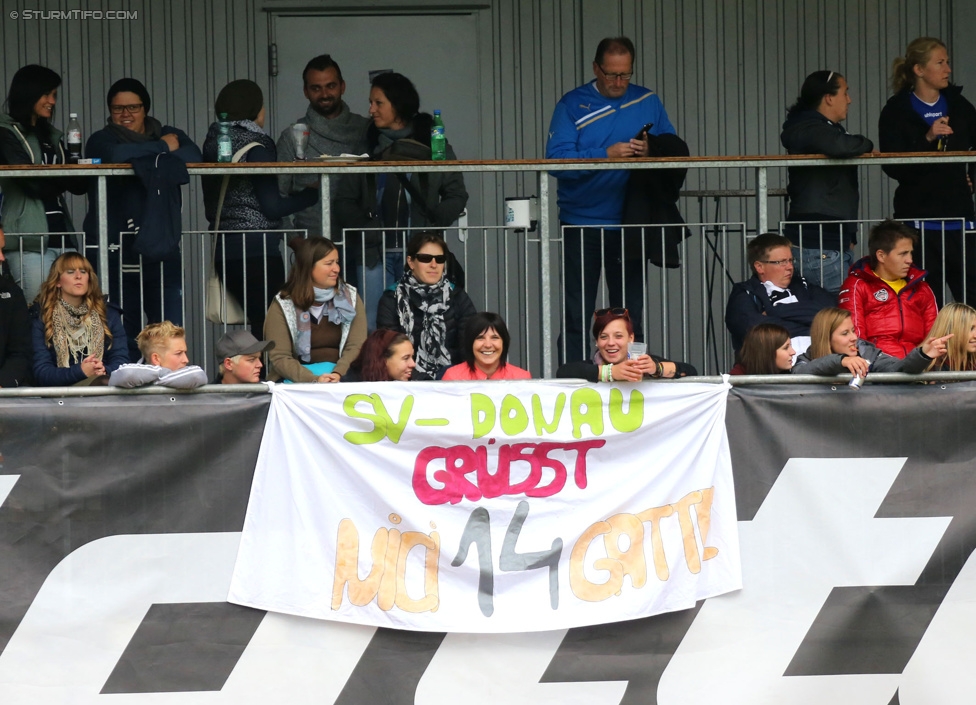 Sturm Damen - LUV
OEFB Frauenliga, 6. Runde,  SK Sturm Graz Damen - LUV Graz, Trainingszentrum Messendorf, 04.10.2014. 

Foto zeigt Fans
