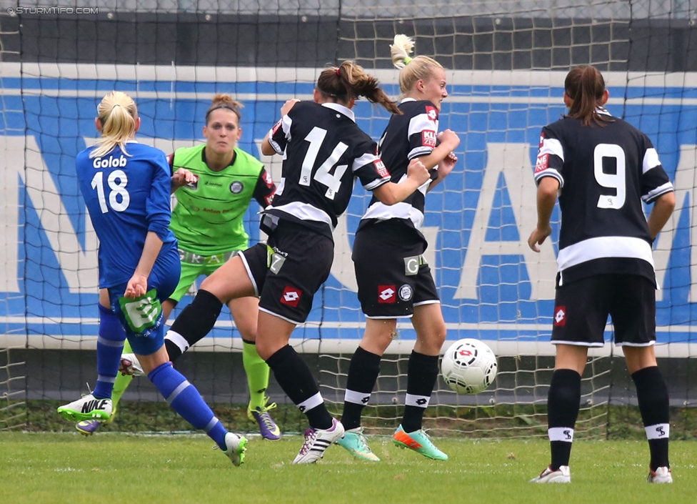 Sturm Damen - LUV
OEFB Frauenliga, 6. Runde,  SK Sturm Graz Damen - LUV Graz, Trainingszentrum Messendorf, 04.10.2014. 

Foto zeigt Natalija Golob (LUV), Anna-Carina Kristler (Sturm Damen), Nicole Gatternig (Sturm Damen), Sanda Jovanovic (Sturm Damen) und Urska Zganec (Sturm Damen)
