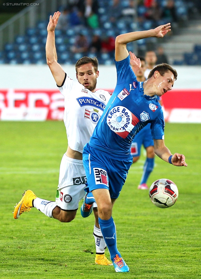 Wiener Neustadt - Sturm Graz
Oesterreichische Fussball Bundesliga, 12. Runde, SC Wiener Neustadt - SK Sturm Graz, Stadion Wiener Neustadt, 19.10.2014. 

Foto zeigt David Schloffer (Sturm)
