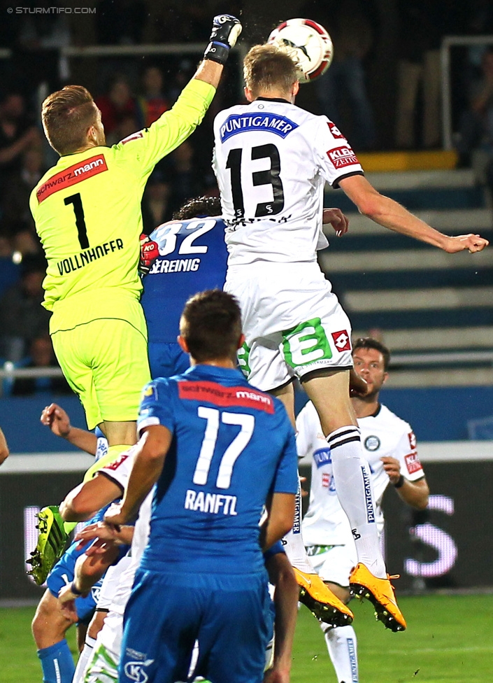 Wiener Neustadt - Sturm Graz
Oesterreichische Fussball Bundesliga, 12. Runde, SC Wiener Neustadt - SK Sturm Graz, Stadion Wiener Neustadt, 19.10.2014. 

Foto zeigt Thomas Vollnhofer (Wr. Neustadt), Simon Piesinger (Sturm) und Reinhold Ranftl (Wr. Neustadt)
