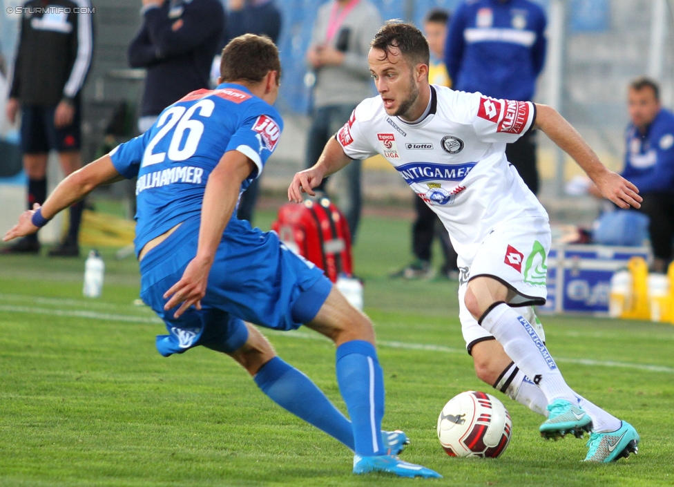 Wiener Neustadt - Sturm Graz
Oesterreichische Fussball Bundesliga, 12. Runde, SC Wiener Neustadt - SK Sturm Graz, Stadion Wiener Neustadt, 19.10.2014. 

Foto zeigt Mario Pollhammer (Wr. Neustadt) und Christian Klem (Sturm)
