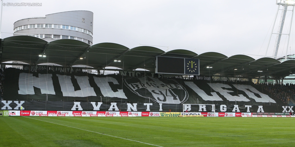 Sturm Graz - Rapid Wien
Oesterreichische Fussball Bundesliga, 13. Runde, SK Sturm Graz - SK Rapid Wien, Stadion Liebenau Graz, 25.10.2014. 

Foto zeigt Fans von Sturm mit einer Choreografie
