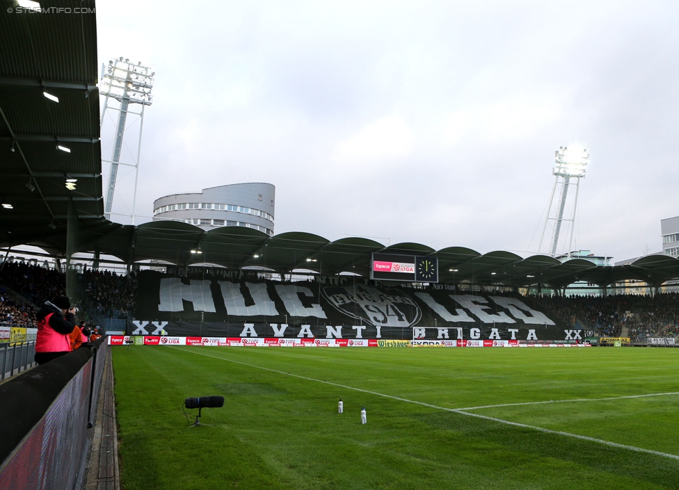 Sturm Graz - Rapid Wien
Oesterreichische Fussball Bundesliga, 13. Runde, SK Sturm Graz - SK Rapid Wien, Stadion Liebenau Graz, 25.10.2014. 

Foto zeigt Fans von Sturm mit einer Choreografie
