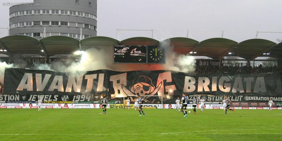 Sturm Graz - Rapid Wien
Oesterreichische Fussball Bundesliga, 13. Runde, SK Sturm Graz - SK Rapid Wien, Stadion Liebenau Graz, 25.10.2014. 

Foto zeigt Fans von Sturm mit einer Choreografie
Schlüsselwörter: pyrotechnik