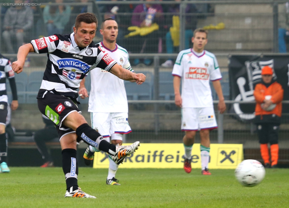 Sturm Graz - Rapid Wien
Oesterreichische Fussball Bundesliga, 13. Runde, SK Sturm Graz - SK Rapid Wien, Stadion Liebenau Graz, 25.10.2014. 

Foto zeigt Anel Hadzic (Sturm)
