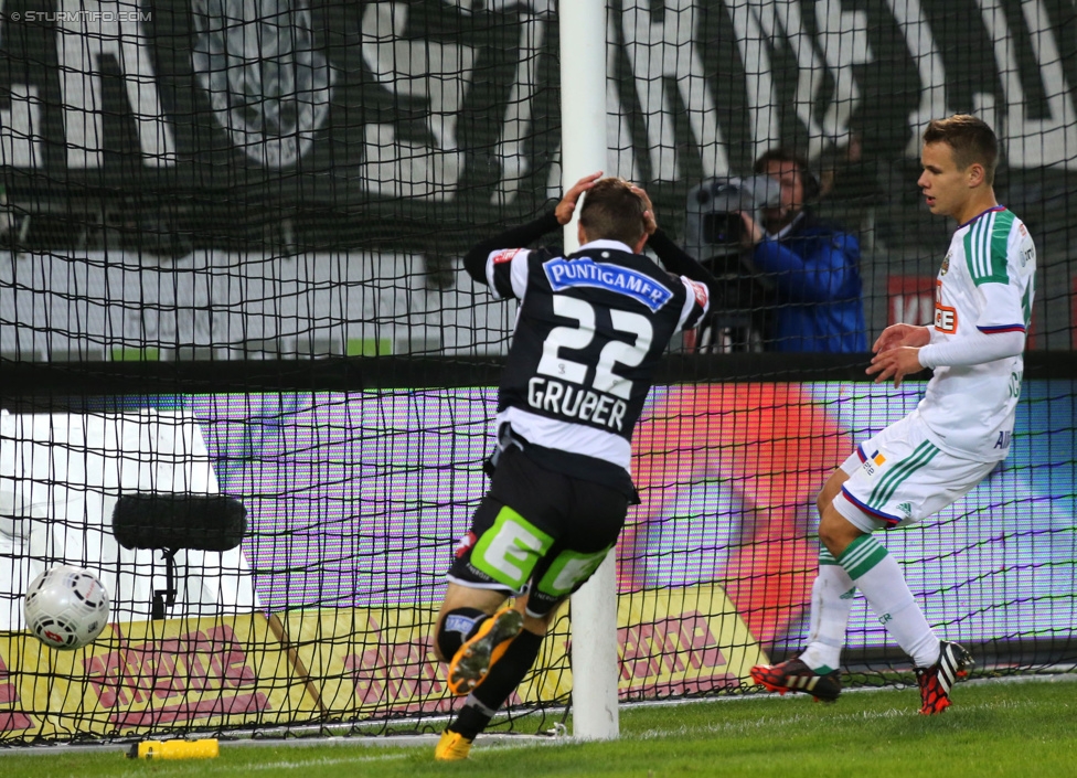 Sturm Graz - Rapid Wien
Oesterreichische Fussball Bundesliga, 13. Runde, SK Sturm Graz - SK Rapid Wien, Stadion Liebenau Graz, 25.10.2014. 

Foto zeigt Andreas Gruber (Sturm)
