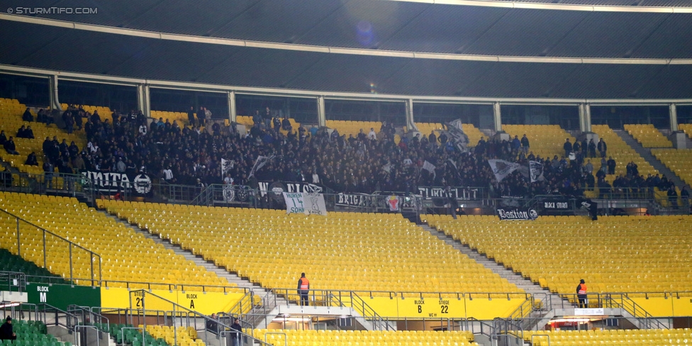 Rapid Wien - Sturm Graz
OEFB Cup, Achtelfinale, SK Rapid Wien - SK Sturm Graz, Ernst-Happel-Stadion Wien, 29.10.2014. 

Foto zeigt Fans von Sturm
