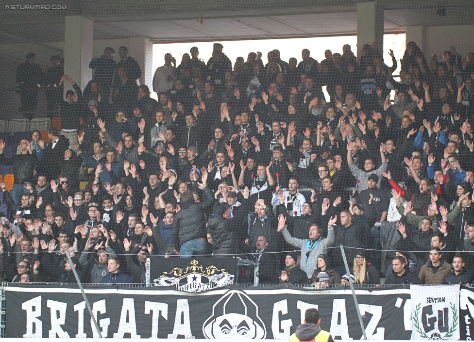 Austria Wien - Sturm Graz
Oesterreichische Fussball Bundesliga, 14. Runde, FK Austria Wien - SK Sturm Graz, Franz-Horr-Stadion Wien, 01.11.2014. 

Foto zeigt Fans von Sturm
