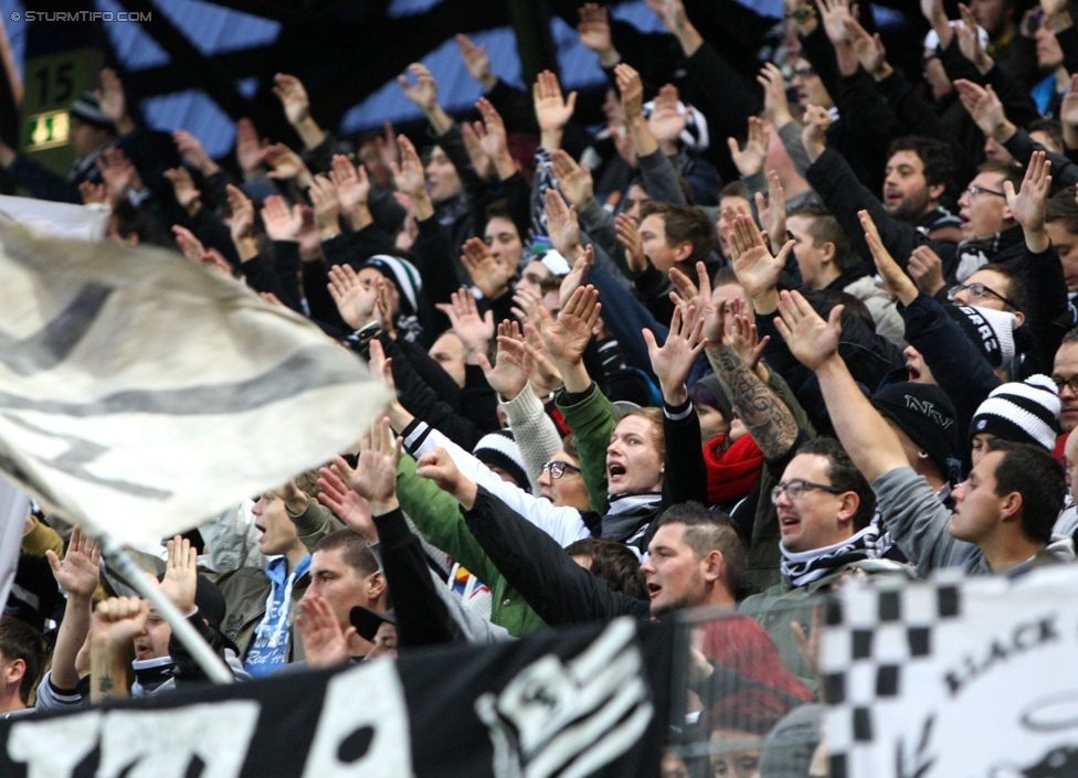 Wolfsberg - Sturm Graz
Oesterreichische Fussball Bundesliga, 15. Runde, Wolfsberger AC - SK Sturm Graz, Woertherseestadion Klagenfurt, 08.11.2014. 

Foto zeigt Fans von Sturm
