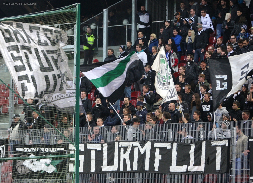 Wolfsberg - Sturm Graz
Oesterreichische Fussball Bundesliga, 15. Runde, Wolfsberger AC - SK Sturm Graz, Woertherseestadion Klagenfurt, 08.11.2014. 

Foto zeigt Fans von Sturm
