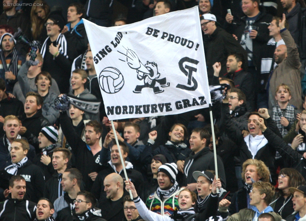 Wolfsberg - Sturm Graz
Oesterreichische Fussball Bundesliga, 15. Runde, Wolfsberger AC - SK Sturm Graz, Woertherseestadion Klagenfurt, 08.11.2014. 

Foto zeigt Fans von Sturm
