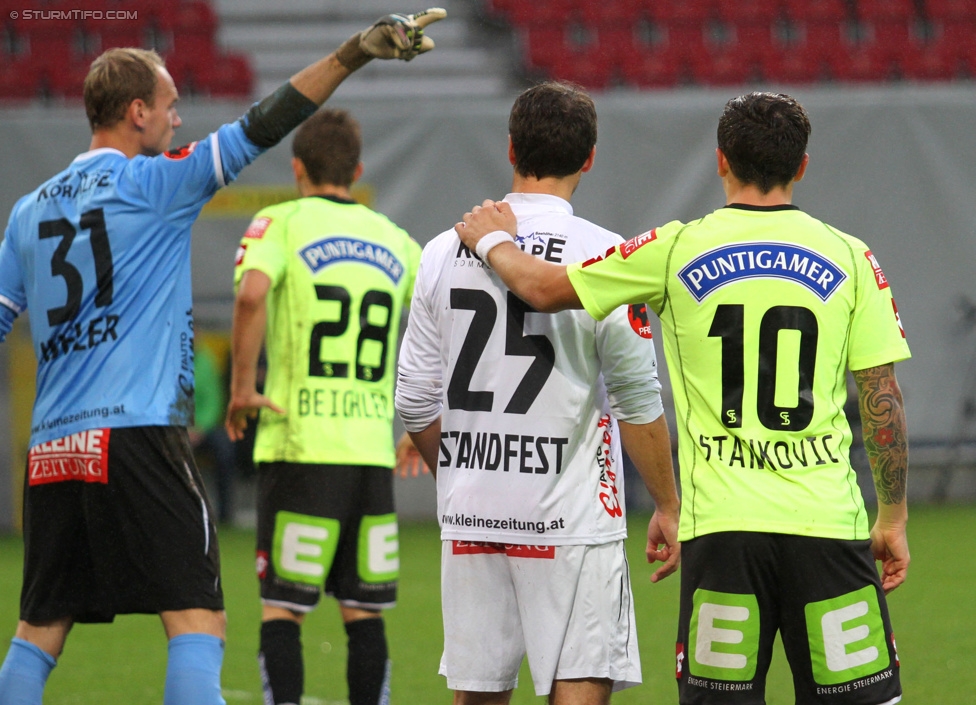 Wolfsberg - Sturm Graz
Oesterreichische Fussball Bundesliga, 15. Runde, Wolfsberger AC - SK Sturm Graz, Woertherseestadion Klagenfurt, 08.11.2014. 

Foto zeigt Alexander Kofler (Wolfsberg), Daniel Beichler (Sturm), Joachim Standfest (Wolfsberg) und Marko Stankovic (Sturm)
