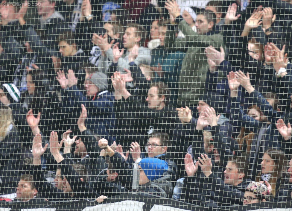 Sturm Graz - RB Salzburg
Oesterreichische Fussball Bundesliga, 16. Runde, SK Sturm Graz - FC RB Salzburg, Stadion Liebenau Graz, 23.11.2014. 

Foto zeigt Fans von Sturm
