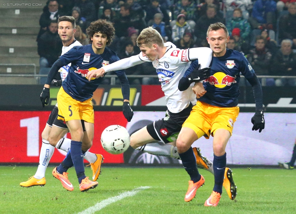 Sturm Graz - RB Salzburg
Oesterreichische Fussball Bundesliga, 16. Runde, SK Sturm Graz - FC RB Salzburg, Stadion Liebenau Graz, 23.11.2014. 

Foto zeigt Simon Piesinger (Sturm)
