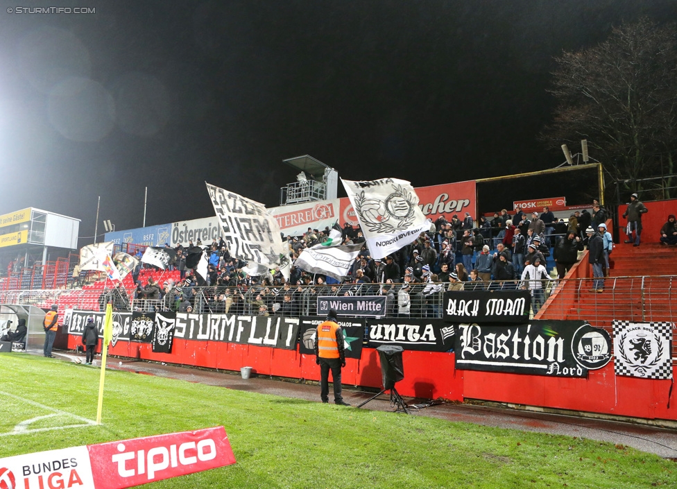 Admira Wacker - Sturm Graz
Oesterreichische Fussball Bundesliga, 17. Runde, FC Admira Wacker Moedling, Stadion Suedstadt Maria Enzersdorf, 29.11.2014. 

Foto zeigt Fans von Sturm
