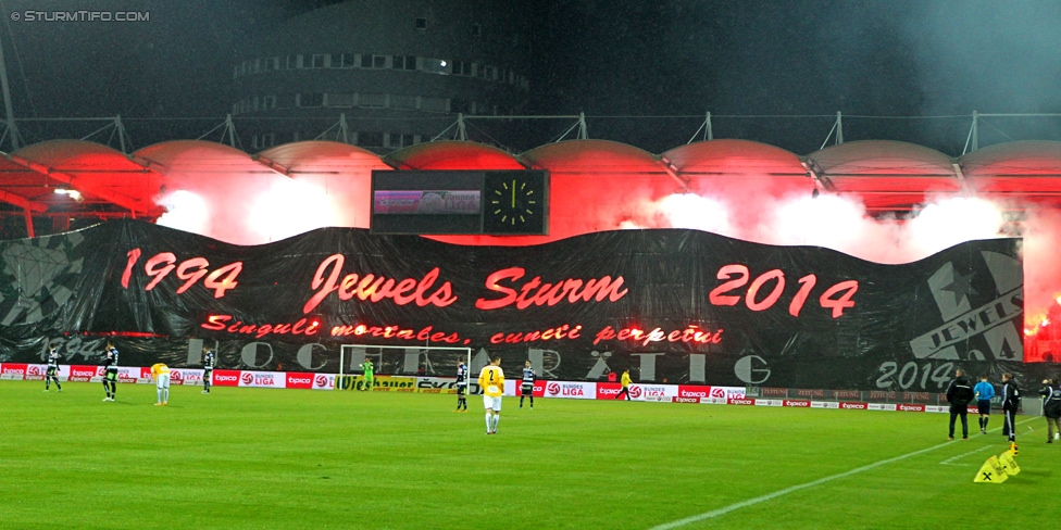 Sturm Graz - Ried
Oesterreichische Fussball Bundesliga, 18. Runde, SK Sturm Graz - SV Ried, Stadion Liebenau Graz, 06.12.2014. 

Foto zeigt Fans von Sturm mit einer Choreografie
Schlüsselwörter: pyrotechnik