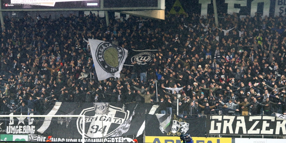 Sturm Graz - Ried
Oesterreichische Fussball Bundesliga, 18. Runde, SK Sturm Graz - SV Ried, Stadion Liebenau Graz, 06.12.2014. 

Foto zeigt Fans von Sturm
