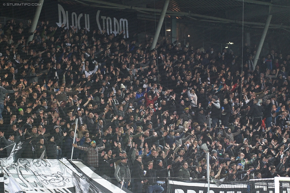 Sturm Graz - Wr. Neustadt
Oesterreichische Fussball Bundesliga, 21. Runde, SK Sturm Graz - SC Wiener Neustadt, Stadion Liebenau Graz, 21.02.2015. 

Foto zeigt Fans von Sturm
