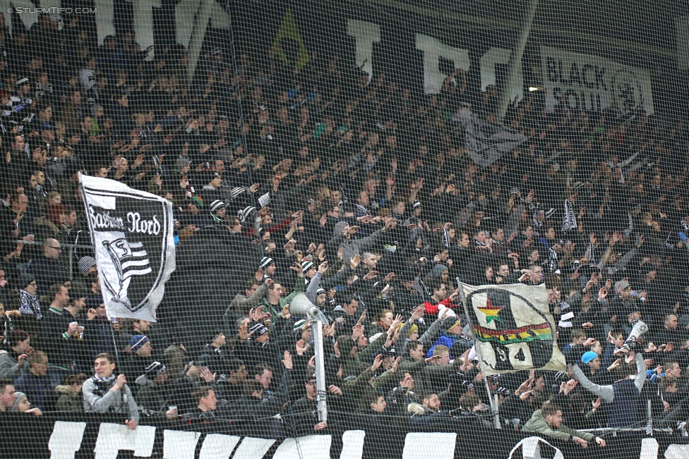 Sturm Graz - Wr. Neustadt
Oesterreichische Fussball Bundesliga, 21. Runde, SK Sturm Graz - SC Wiener Neustadt, Stadion Liebenau Graz, 21.02.2015. 

Foto zeigt Fans von Sturm
