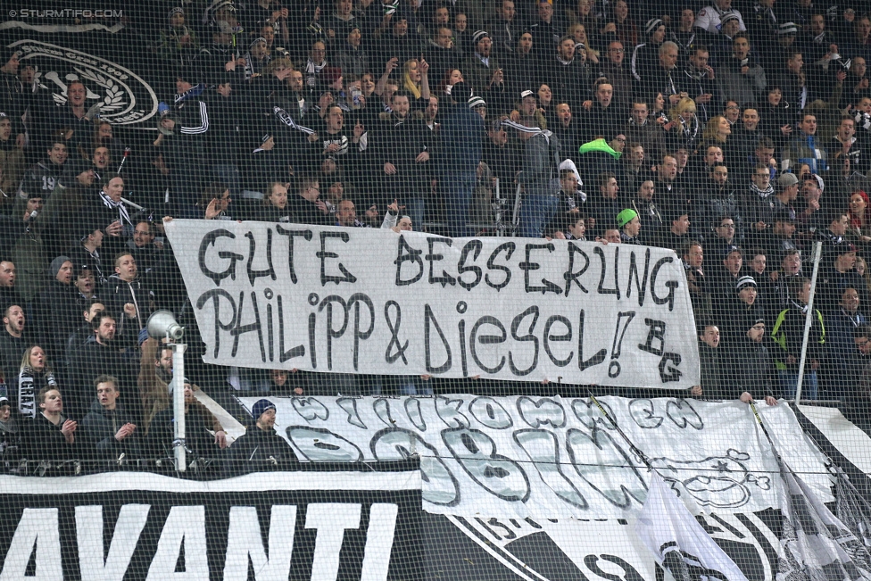 Sturm Graz - Wr. Neustadt
Oesterreichische Fussball Bundesliga, 21. Runde, SK Sturm Graz - SC Wiener Neustadt, Stadion Liebenau Graz, 21.02.2015. 

Foto zeigt Fans von Sturm mit einem Spruchband
