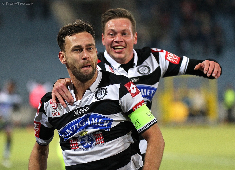 Sturm Graz - Wr. Neustadt
Oesterreichische Fussball Bundesliga, 21. Runde, SK Sturm Graz - SC Wiener Neustadt, Stadion Liebenau Graz, 21.02.2015. 

Foto zeigt Michael Madl (Sturm) und Roman Kienast (Sturm)
Schlüsselwörter: torjubel