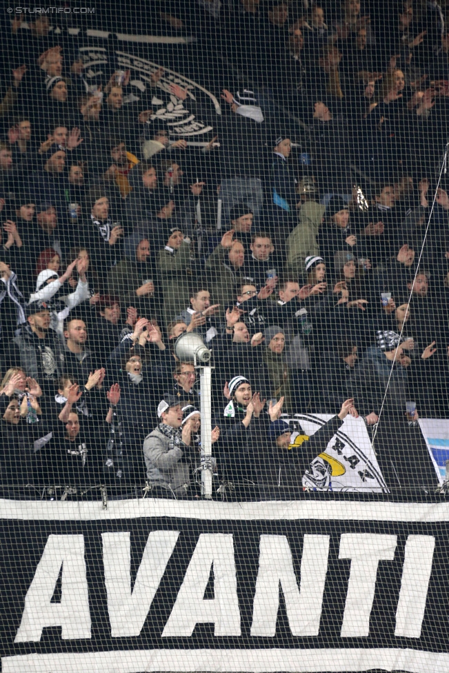 Sturm Graz - Austria Wien
Oesterreichische Fussball Bundesliga, 23. Runde, SK Sturm Graz - FK Austria Wien, Stadion Liebenau Graz, 03.03.2015. 

Foto zeigt Fans von Sturm
