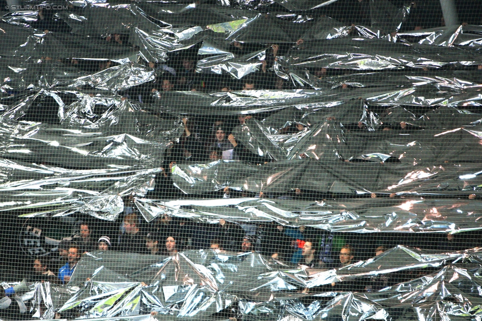 Sturm Graz - Austria Wien
Oesterreichische Fussball Bundesliga, 23. Runde, SK Sturm Graz - FK Austria Wien, Stadion Liebenau Graz, 03.03.2015. 

Foto zeigt Fans von Sturm mit einer Choreografie
