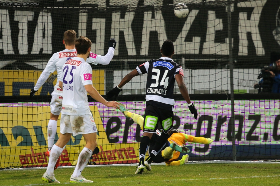 Sturm Graz - Austria Wien
Oesterreichische Fussball Bundesliga, 23. Runde, SK Sturm Graz - FK Austria Wien, Stadion Liebenau Graz, 03.03.2015. 

Foto zeigt James Holland (Austria) und Osagie Bright Edomwonyi (Sturm)
Schlüsselwörter: tor