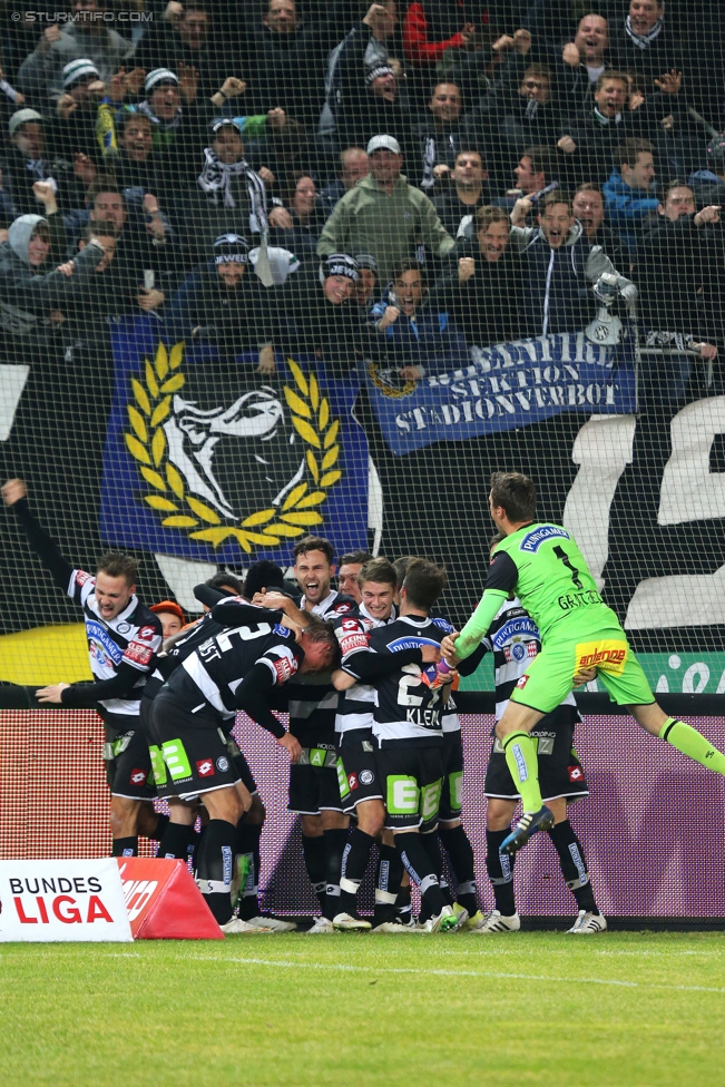 Sturm Graz - Austria Wien
Oesterreichische Fussball Bundesliga, 23. Runde, SK Sturm Graz - FK Austria Wien, Stadion Liebenau Graz, 03.03.2015. 

Foto zeigt die Mannschaft von Sturm
Schlüsselwörter: torjubel