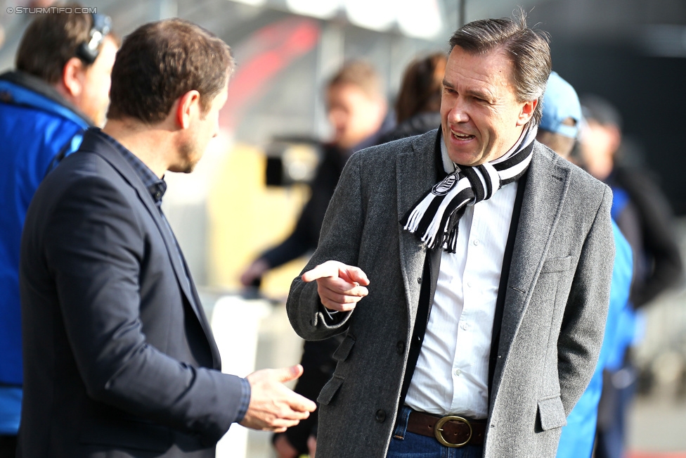 Sturm Graz - Wolfsberg
Oesterreichische Fussball Bundesliga, 24. Runde, SK Sturm Graz - Wolfsberg AC, Stadion Liebenau Graz, 07.03.2015. 

Foto zeigt Franco Foda (Cheftrainer Sturm) und Christian Jauk (Praesident Sturm)
Schlüsselwörter: diskussion