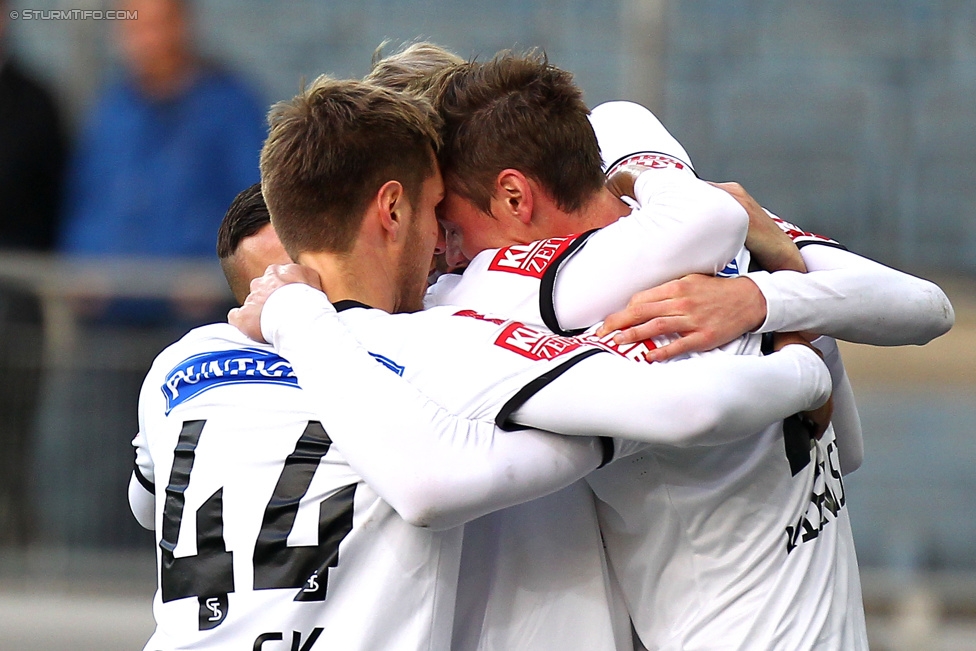 Sturm Graz - Wolfsberg
Oesterreichische Fussball Bundesliga, 24. Runde, SK Sturm Graz - Wolfsberg AC, Stadion Liebenau Graz, 07.03.2015. 

Foto zeigt Thorsten Schick (Sturm) und Roman Kienast (Sturm)
Schlüsselwörter: torjubel