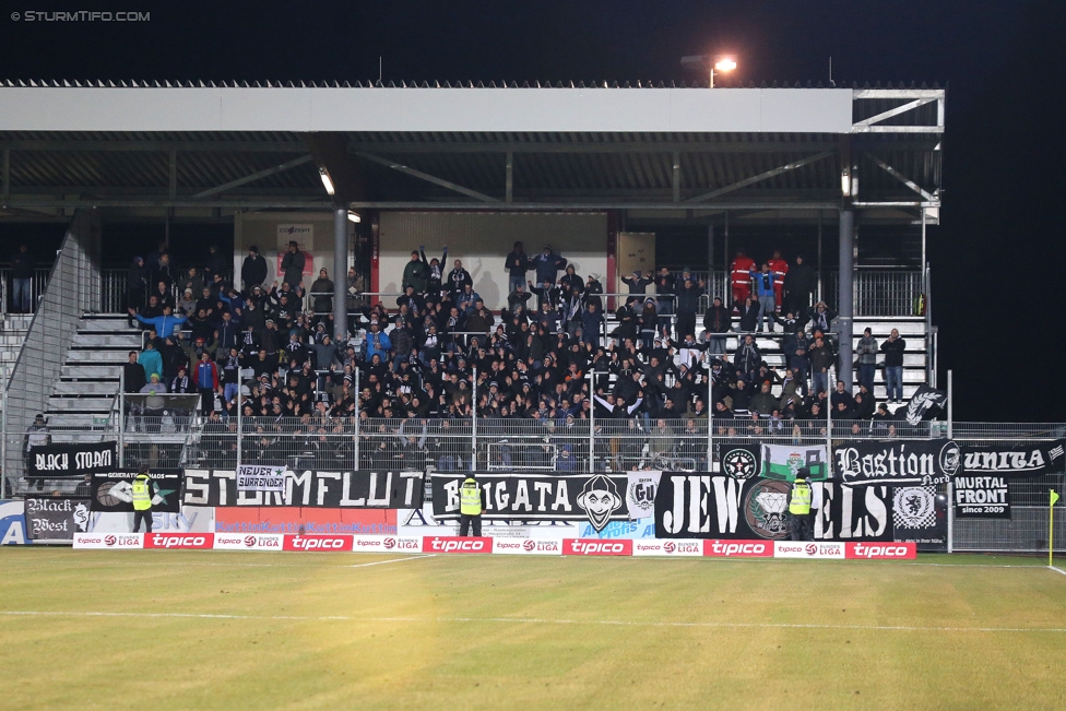 Groedig - Sturm Graz
Oesterreichische Fussball Bundesliga, 20. Runde, SV Groedig - SK Sturm Graz, Untersbergarena Groedig, 11.03.2015. 

Foto zeigt Fans von Sturm
