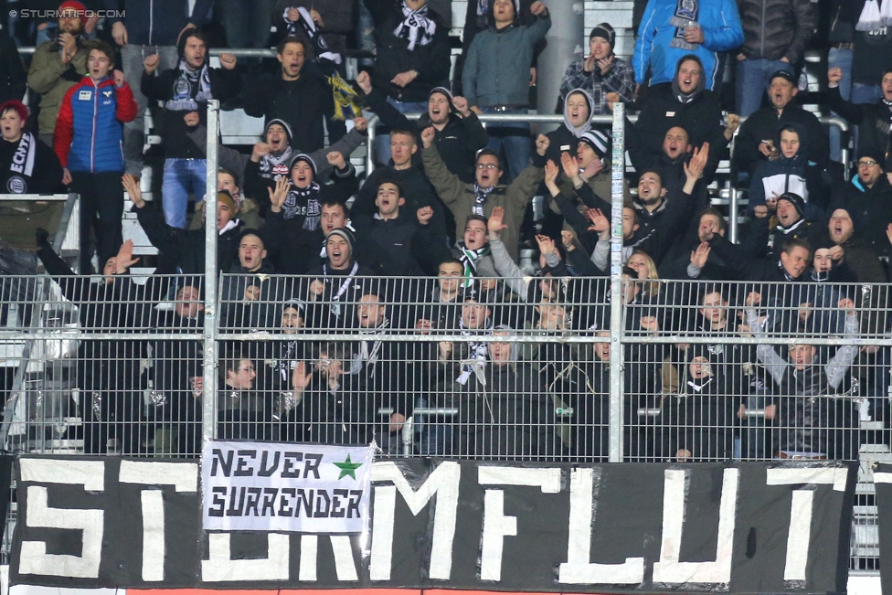 Groedig - Sturm Graz
Oesterreichische Fussball Bundesliga, 20. Runde, SV Groedig - SK Sturm Graz, Untersbergarena Groedig, 11.03.2015. 

Foto zeigt Fans von Sturm
