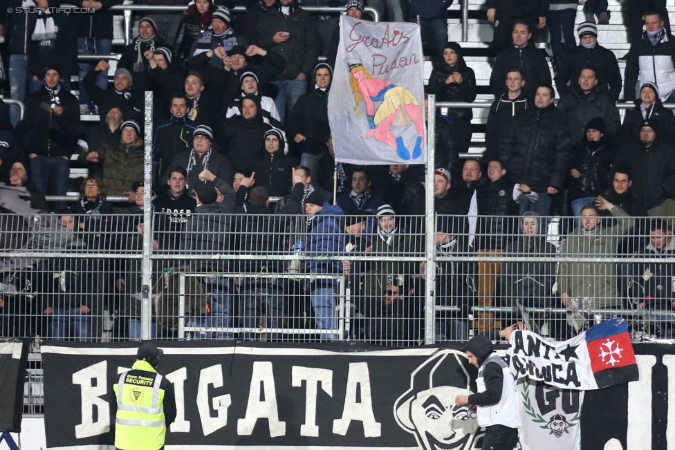 Groedig - Sturm Graz
Oesterreichische Fussball Bundesliga, 20. Runde, SV Groedig - SK Sturm Graz, Untersbergarena Groedig, 11.03.2015. 

Foto zeigt Fans von Sturm
