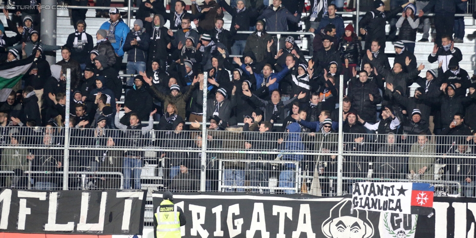 Groedig - Sturm Graz
Oesterreichische Fussball Bundesliga, 20. Runde, SV Groedig - SK Sturm Graz, Untersbergarena Groedig, 11.03.2015. 

Foto zeigt Fans von Sturm
