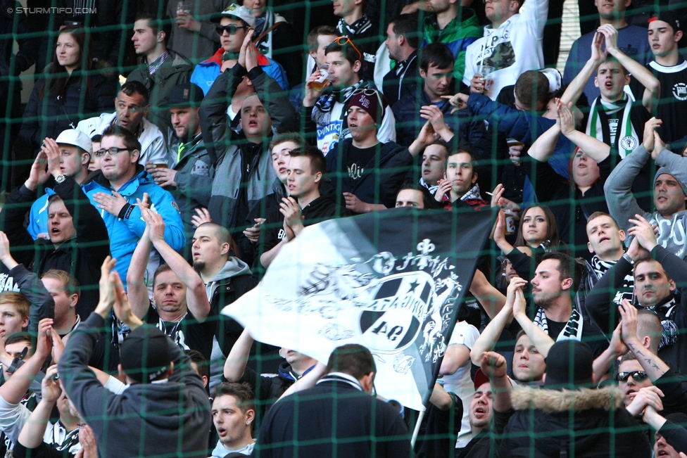 RB Salzburg - Sturm Graz
Oesterreichische Fussball Bundesliga, 25. Runde, FC RB Salzburg - SK Sturm Graz, Stadion Wals-Siezenheim, 15.03.2015. 

Foto zeigt Fans von Sturm
