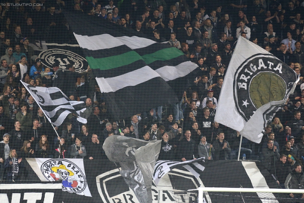 Sturm Graz - Admira
Oesterreichische Fussball Bundesliga, 26. Runde, SK Sturm Graz - FC Admira Wacker Moedling, Stadion Liebenau Graz, 21.03.2015. 

Foto zeigt Fans von Sturm
