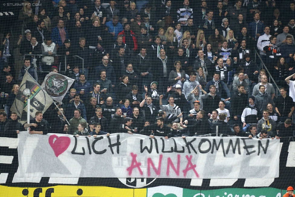 Sturm Graz - Admira
Oesterreichische Fussball Bundesliga, 26. Runde, SK Sturm Graz - FC Admira Wacker Moedling, Stadion Liebenau Graz, 21.03.2015. 

Foto zeigt Fans von Sturm mit einem Spruchband
