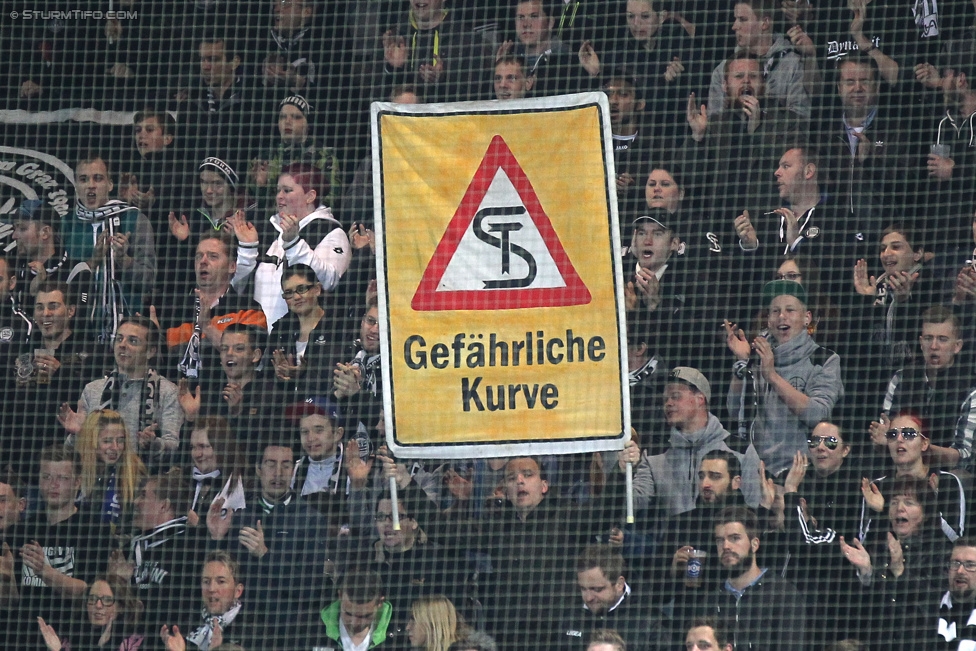 Sturm Graz - Admira
Oesterreichische Fussball Bundesliga, 26. Runde, SK Sturm Graz - FC Admira Wacker Moedling, Stadion Liebenau Graz, 21.03.2015. 

Foto zeigt Fans von Sturm
