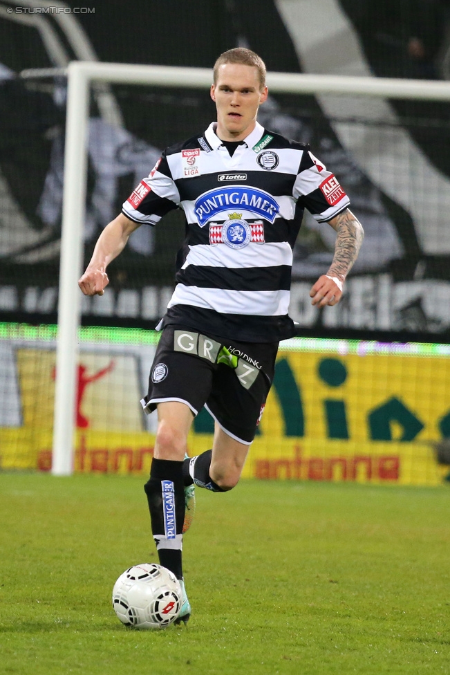 Sturm Graz - Admira
Oesterreichische Fussball Bundesliga, 26. Runde, SK Sturm Graz - FC Admira Wacker Moedling, Stadion Liebenau Graz, 21.03.2015. 

Foto zeigt Andreas Pfingstner (Sturm)
