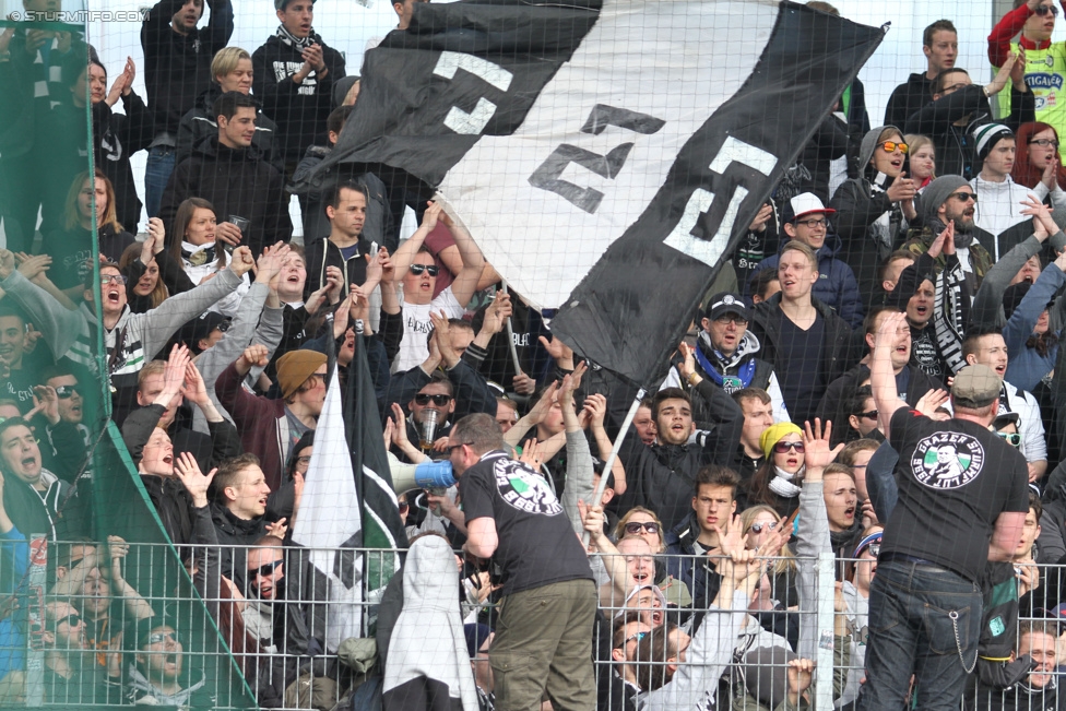 Ried - Sturm Graz
Oesterreichische Fussball Bundesliga, 27. Runde, SV Ried - SK Sturm Graz, Arena Ried, 05.04.2015. 

Foto zeigt Fans von Sturm
