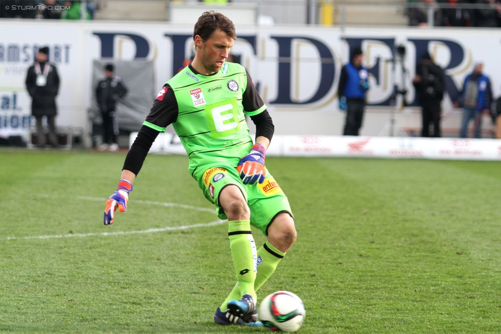 Ried - Sturm Graz
Oesterreichische Fussball Bundesliga, 27. Runde, SV Ried - SK Sturm Graz, Arena Ried, 05.04.2015. 

Foto zeigt Christian Gratzei (Sturm)
