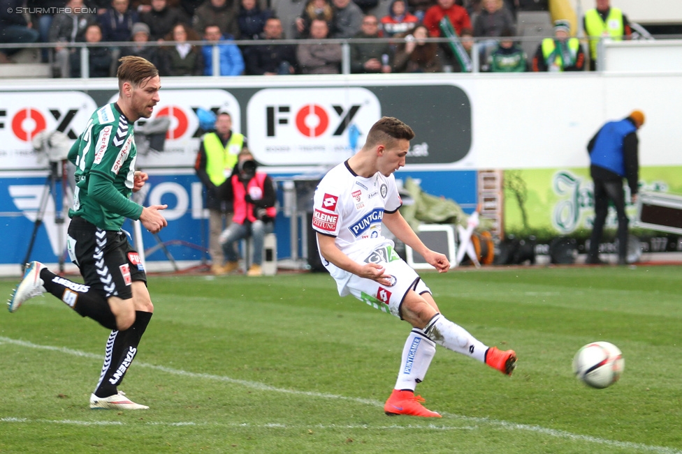 Ried - Sturm Graz
Oesterreichische Fussball Bundesliga, 27. Runde, SV Ried - SK Sturm Graz, Arena Ried, 05.04.2015. 

Foto zeigt Donisi Avdijaj (Sturm)
Schlüsselwörter: tor