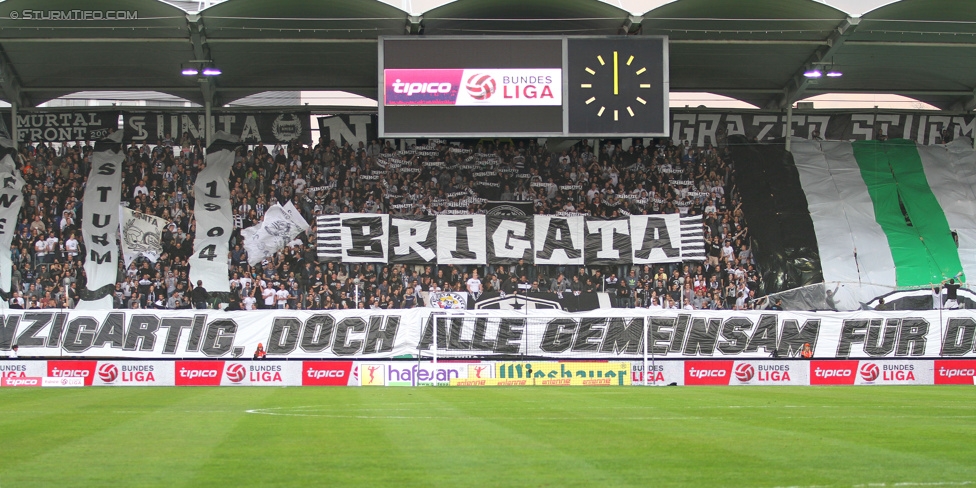 Sturm Graz - Altach
Oesterreichische Fussball Bundesliga, 28. Runde, SK Sturm Graz - SCR Altach, Stadion Liebenau Graz, 11.04.2015. 

Foto zeigt Fans von Sturm mit einer Choreografie
