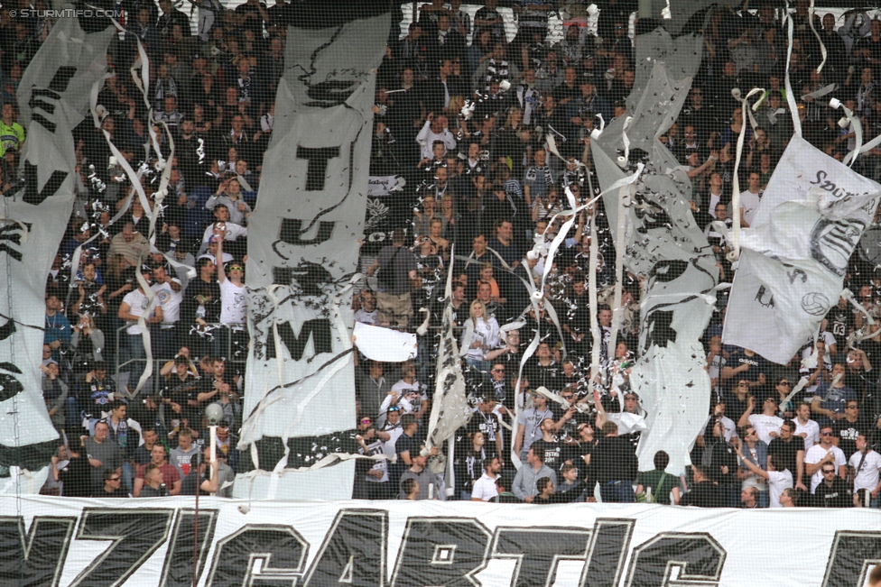 Sturm Graz - Altach
Oesterreichische Fussball Bundesliga, 28. Runde, SK Sturm Graz - SCR Altach, Stadion Liebenau Graz, 11.04.2015. 

Foto zeigt Fans von Sturm mit einer Choreografie
