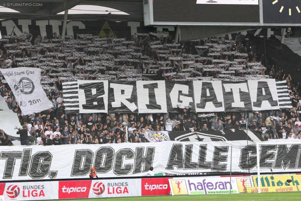 Sturm Graz - Altach
Oesterreichische Fussball Bundesliga, 28. Runde, SK Sturm Graz - SCR Altach, Stadion Liebenau Graz, 11.04.2015. 

Foto zeigt Fans von Sturm mit einer Choreografie
