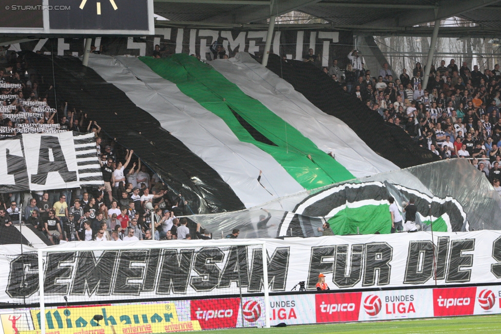 Sturm Graz - Altach
Oesterreichische Fussball Bundesliga, 28. Runde, SK Sturm Graz - SCR Altach, Stadion Liebenau Graz, 11.04.2015. 

Foto zeigt Fans von Sturm mit einer Choreografie
