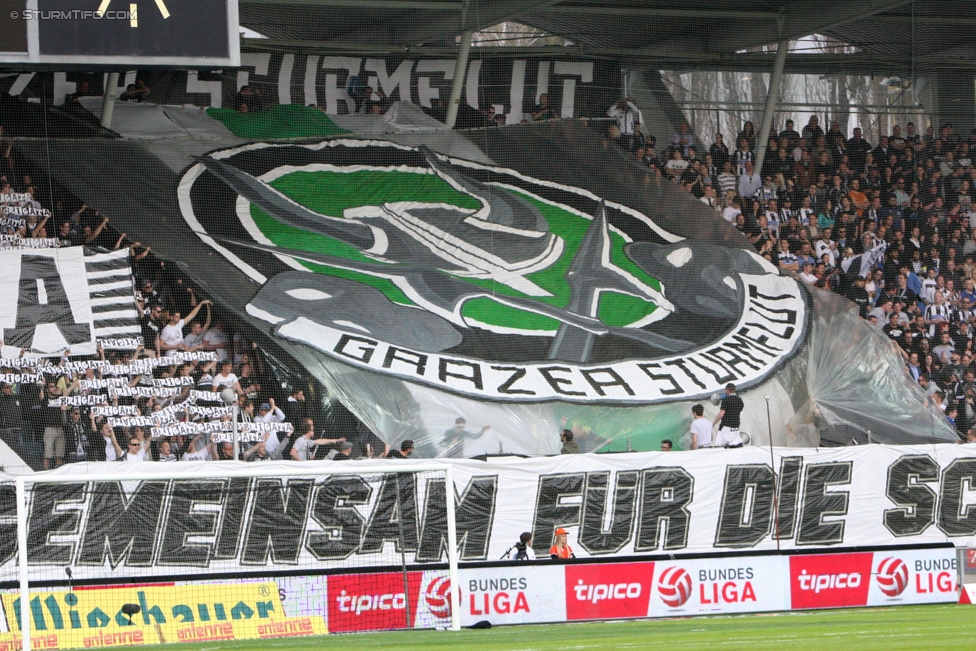 Sturm Graz - Altach
Oesterreichische Fussball Bundesliga, 28. Runde, SK Sturm Graz - SCR Altach, Stadion Liebenau Graz, 11.04.2015. 

Foto zeigt Fans von Sturm mit einer Choreografie
