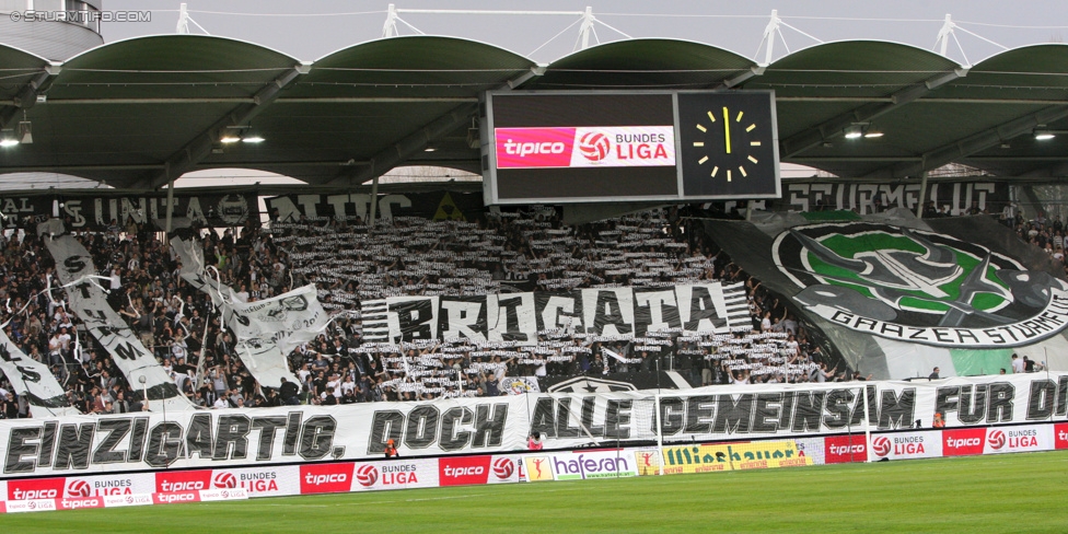 Sturm Graz - Altach
Oesterreichische Fussball Bundesliga, 28. Runde, SK Sturm Graz - SCR Altach, Stadion Liebenau Graz, 11.04.2015. 

Foto zeigt Fans von Sturm mit einer Choreografie
